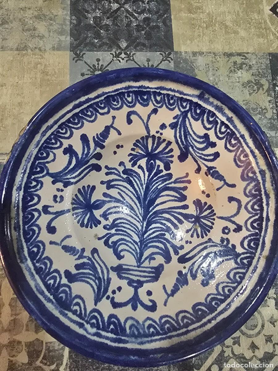 Antiquit&auml;ten: Preciosa plato clavelero de fajalauza siglo xix