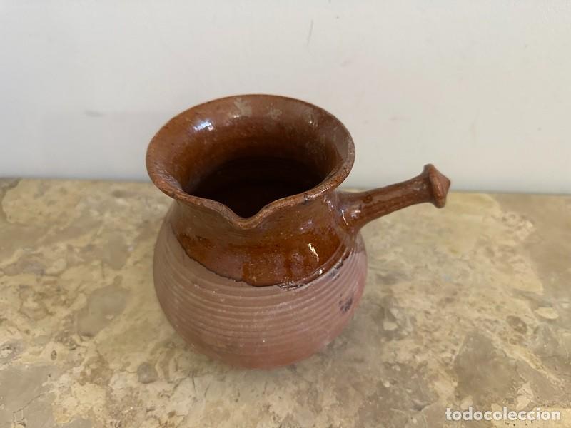 Antig&uuml;edades: ANTIGUA CHOCOLATERA DE BARRO CON ESMALTE - Foto 2