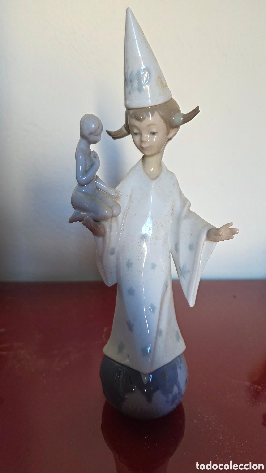 Antig&uuml;edades: Figura porcelana lladro hor&oacute;scopo virgo