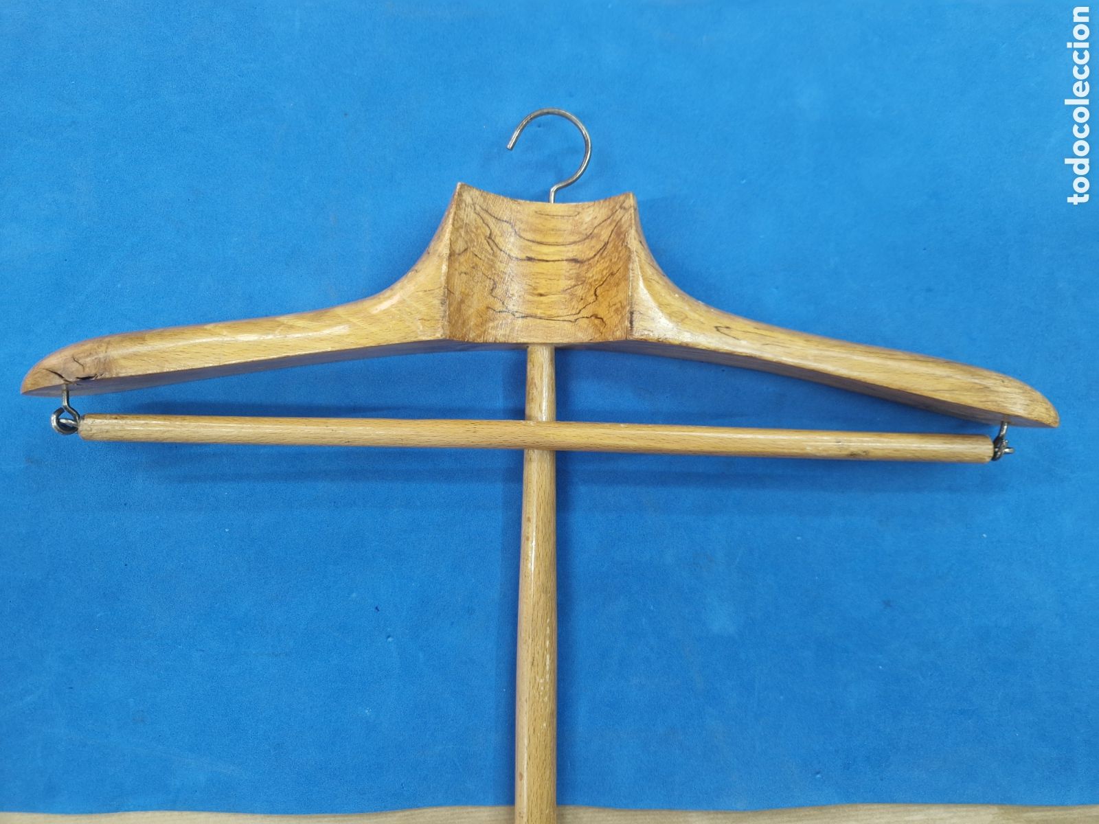 Antig&uuml;edades: Percha para traje de chaqueta, madera de haya