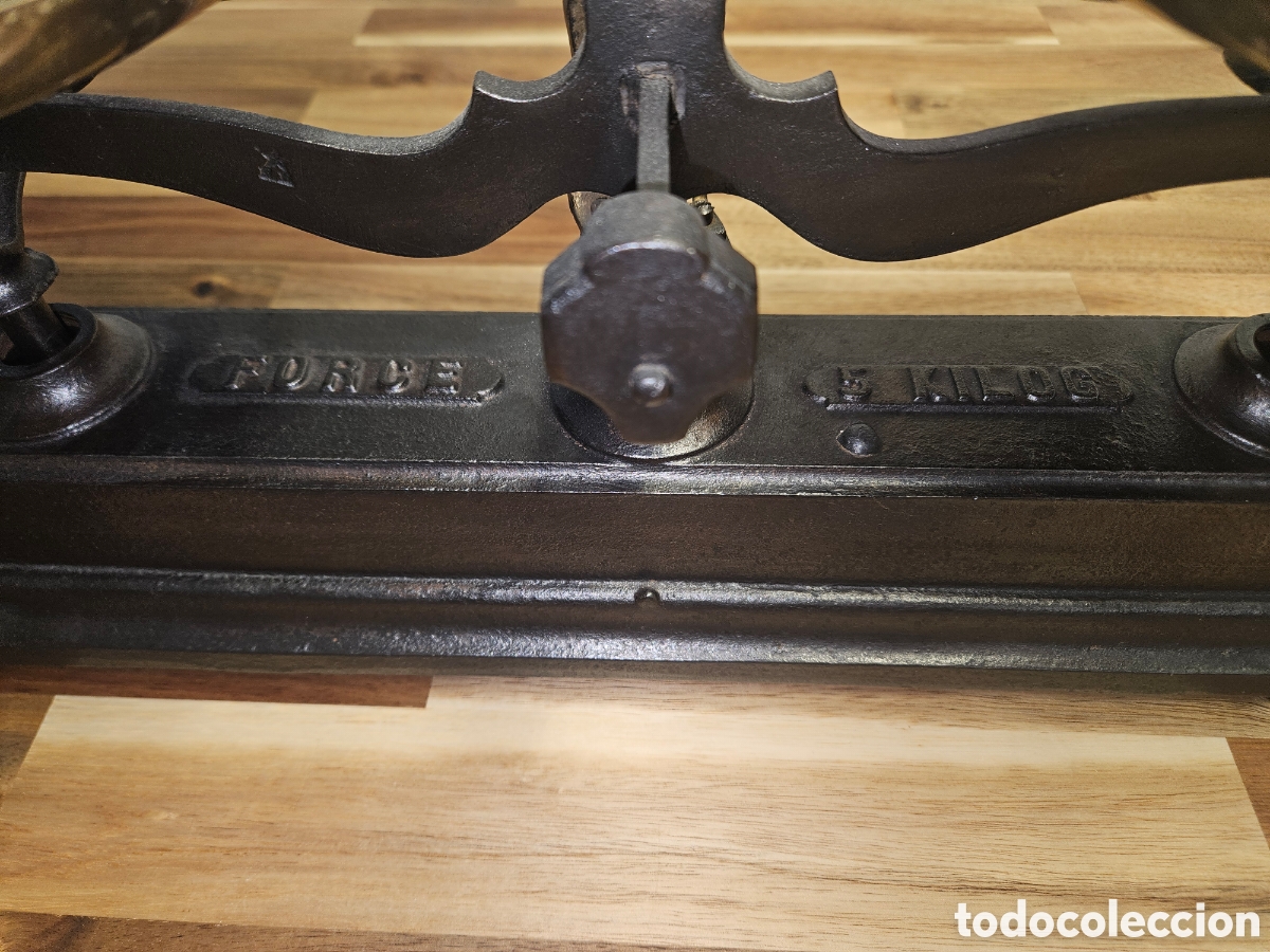 Antig&uuml;edades: Antigua balanza restaurada - Foto 2
