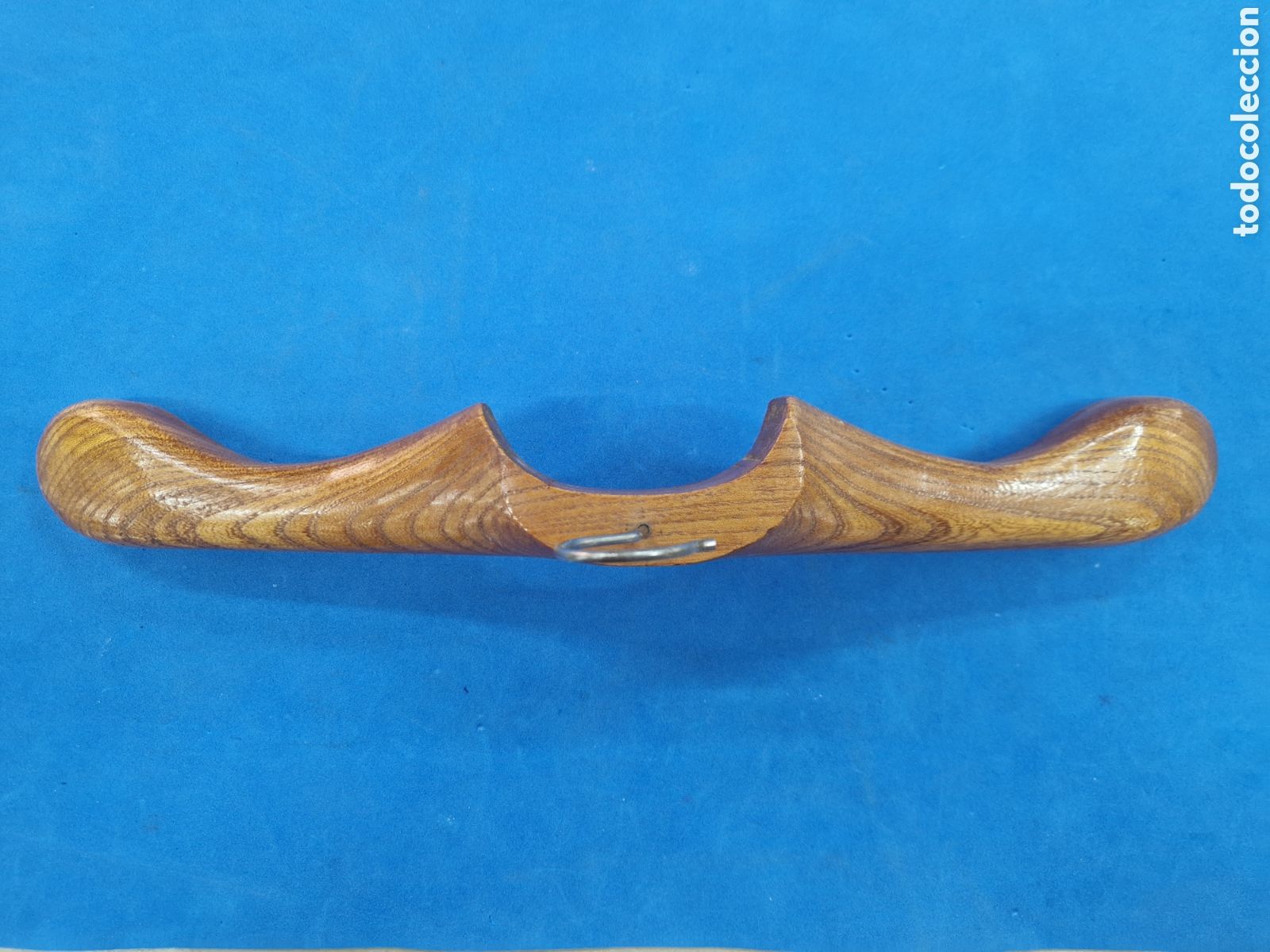 Antig&uuml;edades: Percha , madera de mobila antigua - Foto 3
