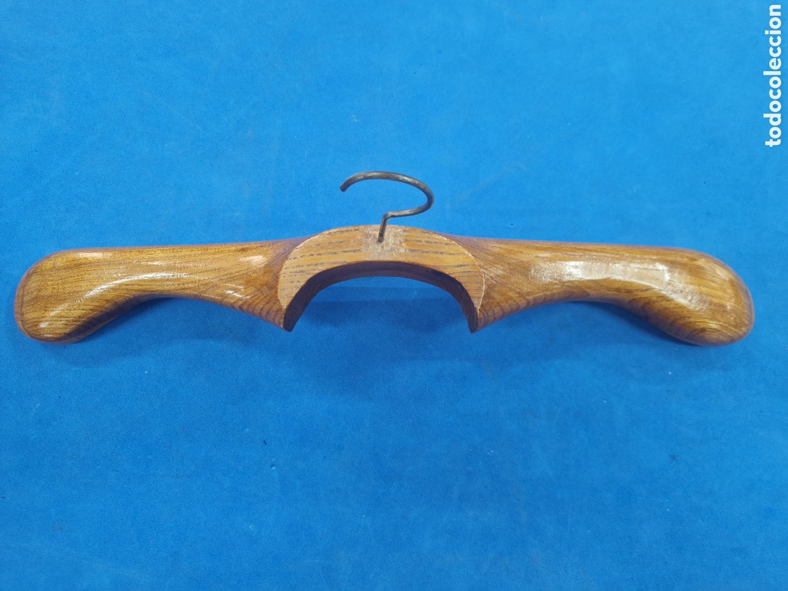 Antig&uuml;edades: Percha madera de mobila antigua - Foto 2