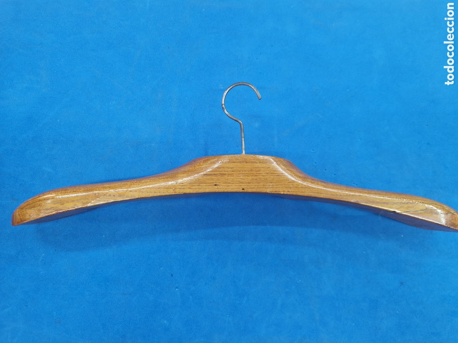 Antig&uuml;edades: Percha madera de mobila antigua - Foto 3