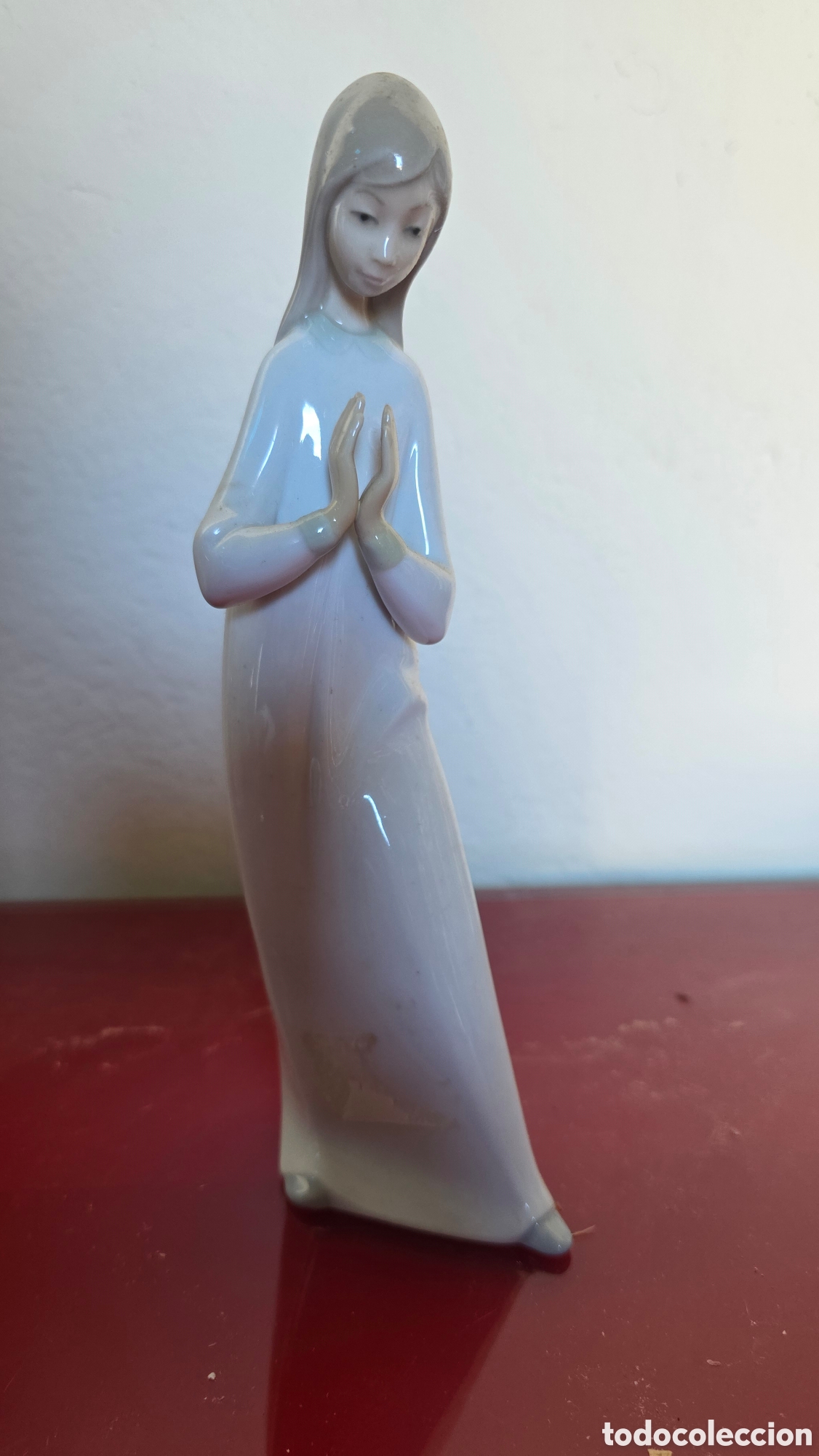 Antig&uuml;edades: Figura porcelana lladro ni&ntilde;a rezando