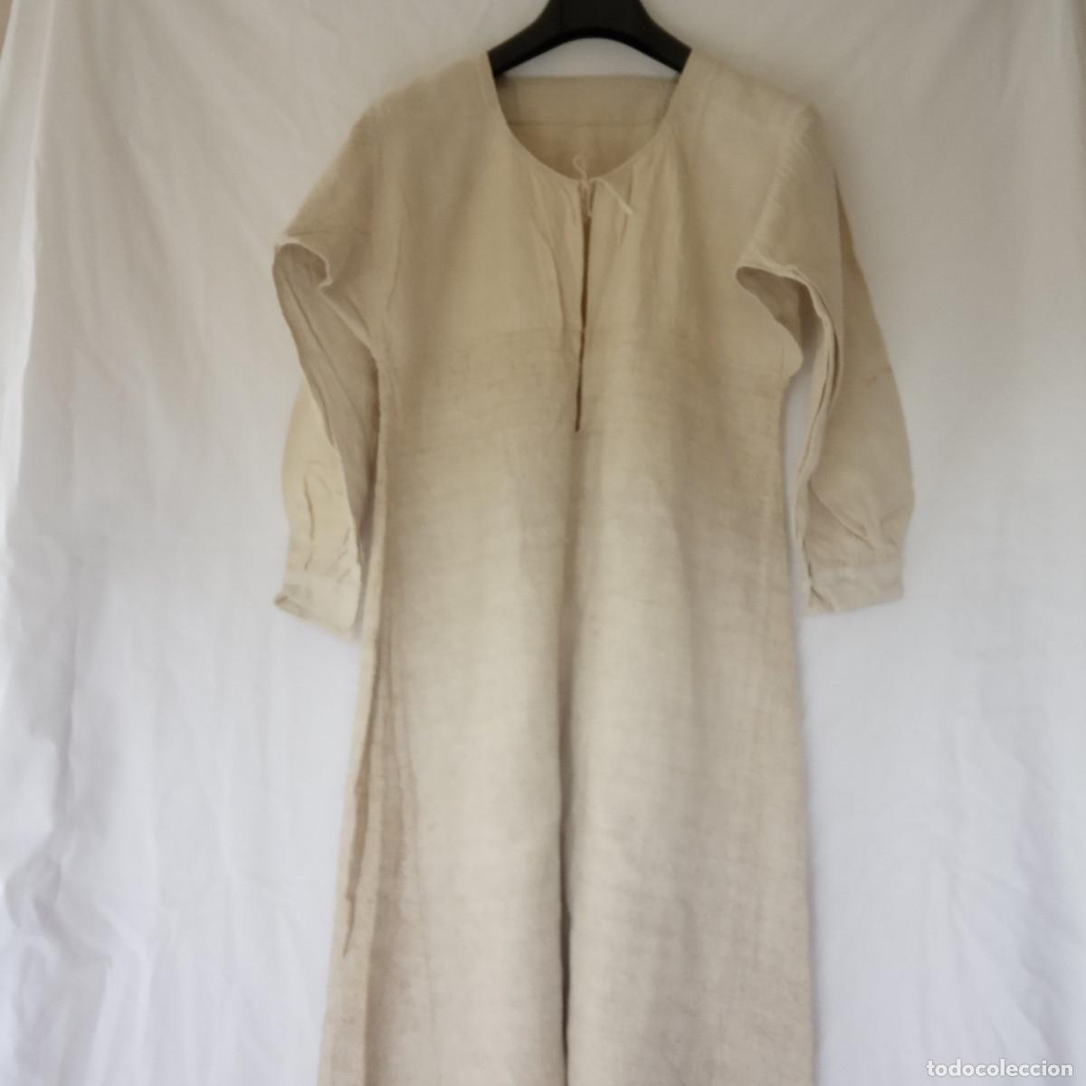 Antig&uuml;edades: Antiguo camis&oacute;n rural gallego de lino - telar casero - principios s. XX