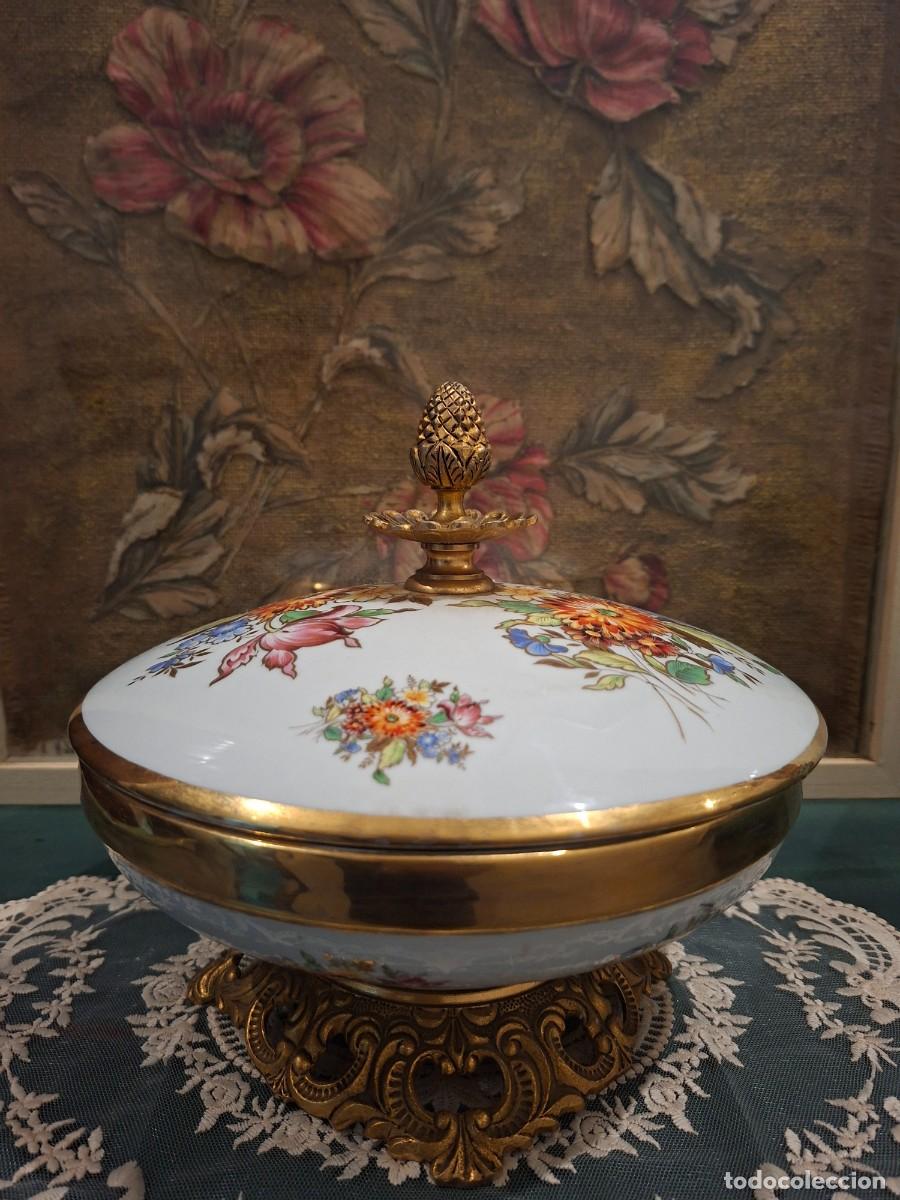 Antig&uuml;edades: Bombonera vintage Bronpor de porcelana esmaltada y bronce &ndash; coleccionismo - decoraci&oacute;n floral