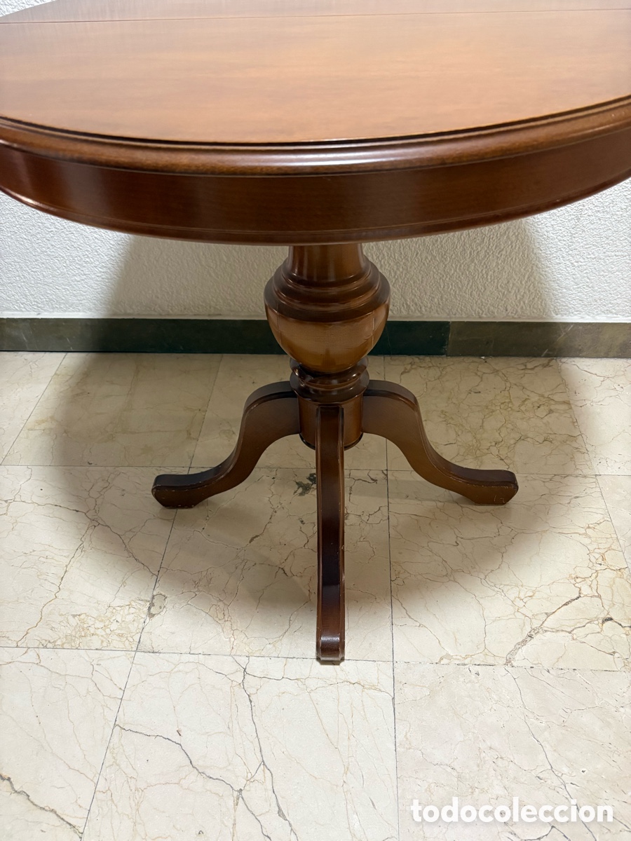 Antig&uuml;edades: Mesa extensible madera de nogal. Pata central. ASM - Foto 4