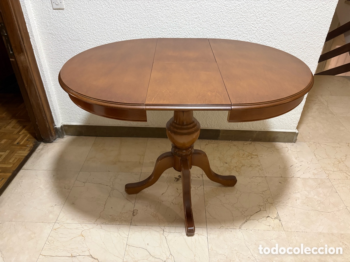 Antig&uuml;edades: Mesa extensible madera de nogal. Pata central. ASM - Foto 9