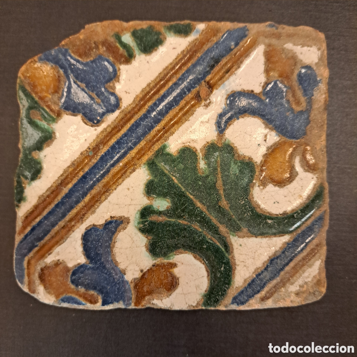 Antig&uuml;edades: Azulejo. Siglo XVI. Toledo.