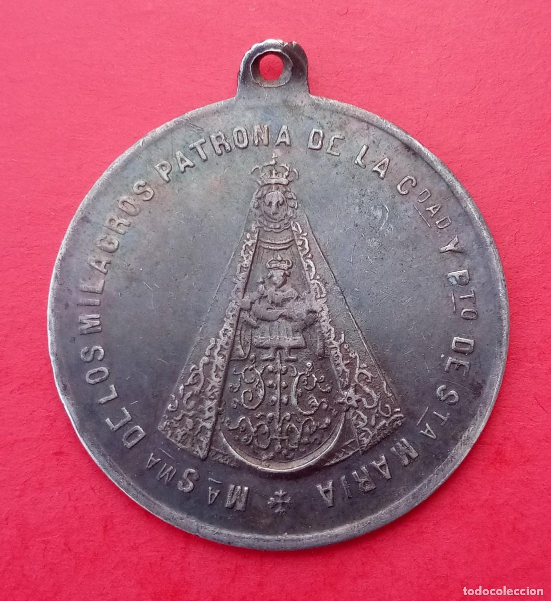 Antig&uuml;edades: Medalla Antigua Religiosa. Virgen de los Milagros - Puerto de Santa Mar&iacute;a. C&aacute;diz.