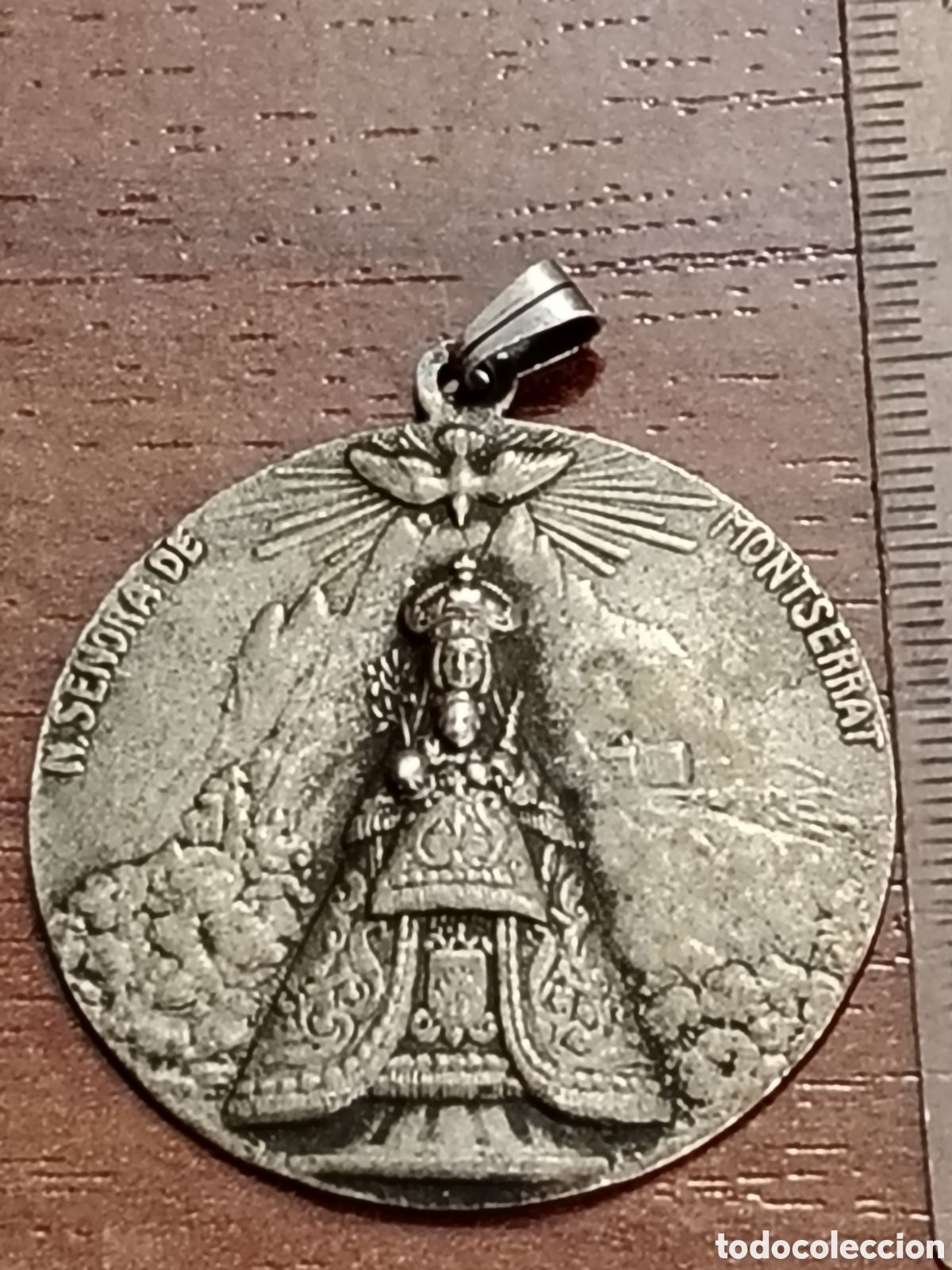 Antig&uuml;edades: Medalla de la Virgen Nuestra Se&ntilde;ora de Montserrat