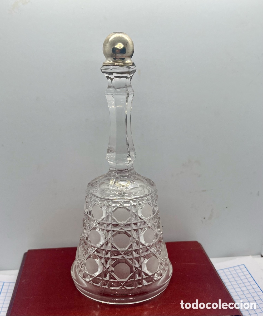 Antig&uuml;edades: CAMPANA DE CRISTAL TALLADO ANTIGUO
