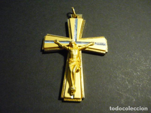 Antig&uuml;edades: ANTIGUO CRUCIFIJO DE PECHO 4,5 X 7 CM