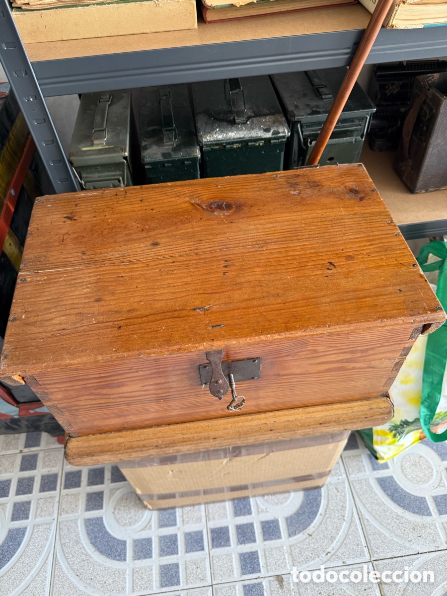 Antig&uuml;edades: Preciosa arqueta de madera antigua