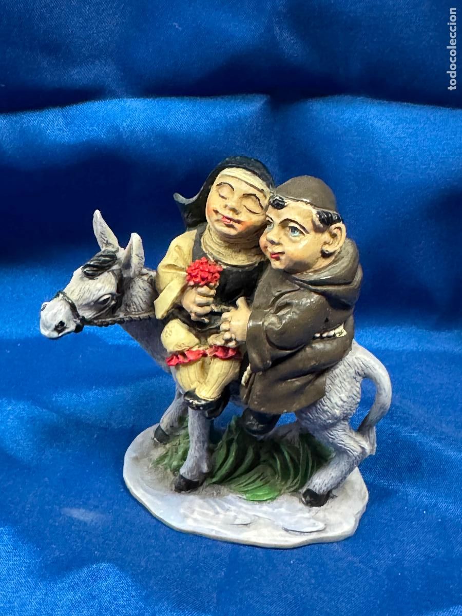 Antig&uuml;edades: ENTRA&Ntilde;ABLE FIGURA DE VIEJO LOBO DE MAR / CAPIT&Aacute;N - TALLA ARTESANAL EN MADERA POLICROMADA - TEM&Aacute;TICA