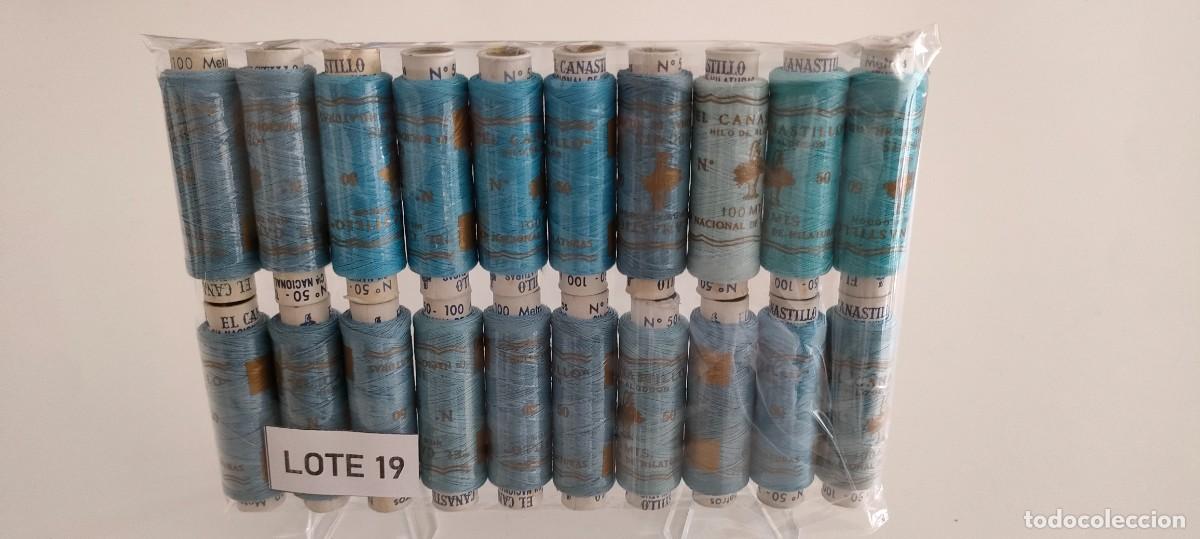 Antig&uuml;edades: 20 bobinas de hilo de algod&oacute;n El Canastillo n&ordm;50. Compa&ntilde;&iacute;a Nacional de Hilaturas (Lote 19)
