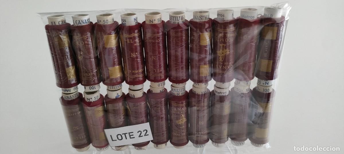 Antig&uuml;edades: 20 bobinas de hilo de algod&oacute;n El Canastillo n&ordm;50. Compa&ntilde;&iacute;a Nacional de Hilaturas (Lote 22)