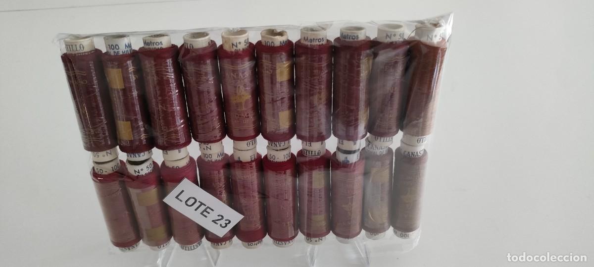 Antig&uuml;edades: 20 bobinas de hilo de algod&oacute;n El Canastillo n&ordm;50. Compa&ntilde;&iacute;a Nacional de Hilaturas (Lote 23)