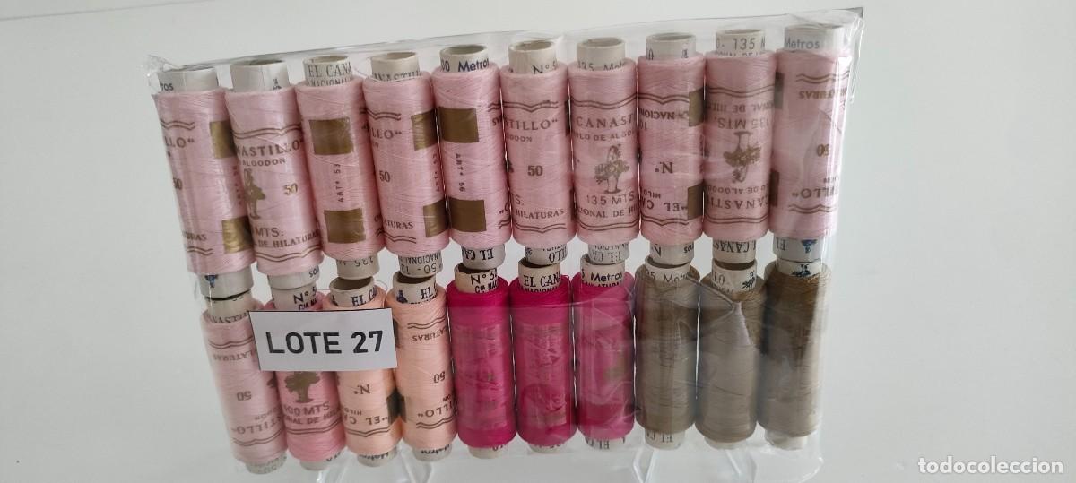 Antig&uuml;edades: 20 bobinas de hilo de algod&oacute;n El Canastillo n&ordm;50. Compa&ntilde;&iacute;a Nacional de Hilaturas (Lote 27)