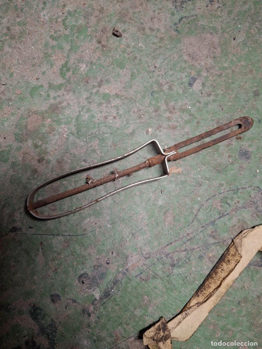 Antig&uuml;edades: Antiguo herramienta utensilio cocina pelador laminador fruta verduar NEE Action USA