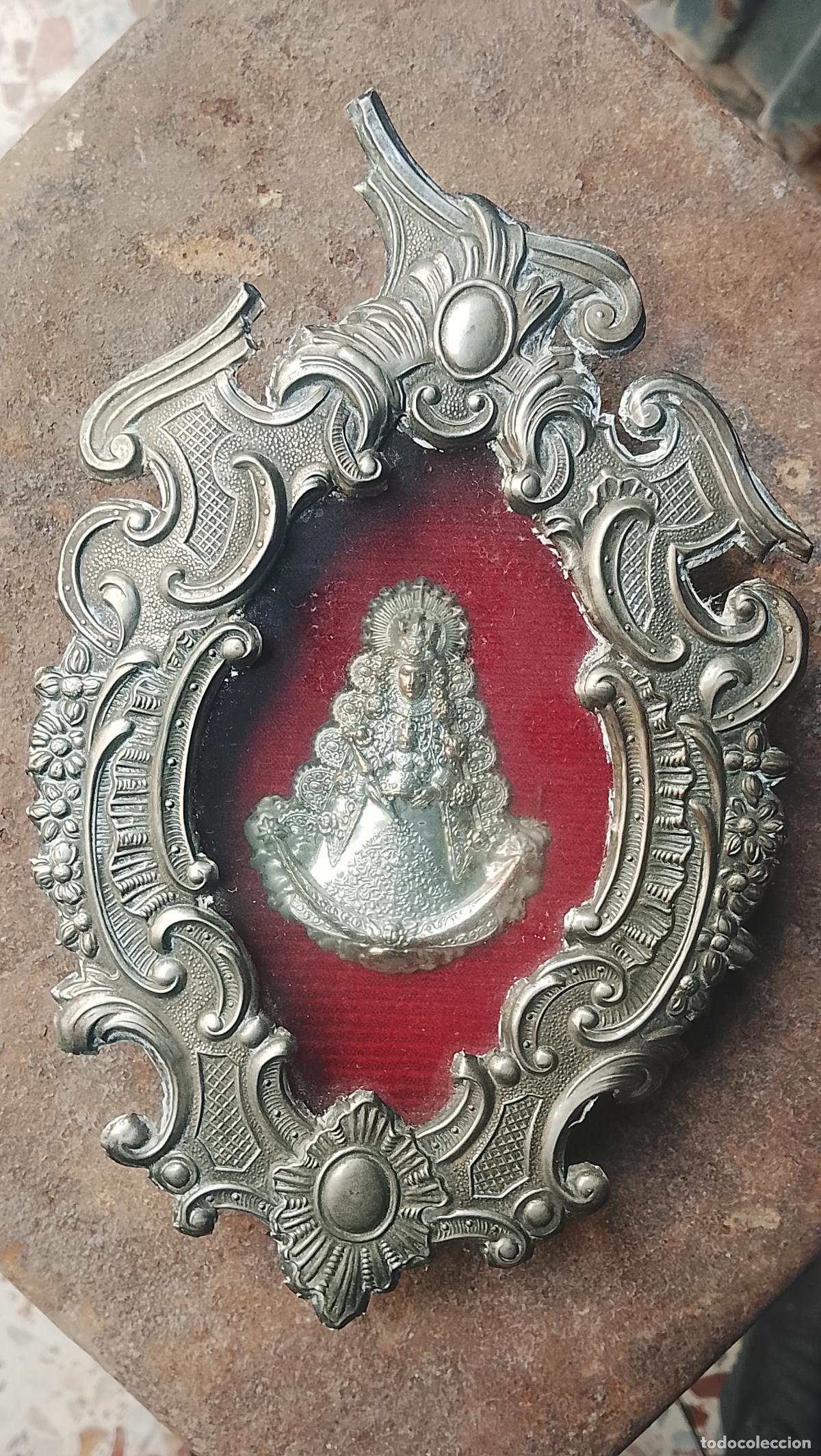 Antig&uuml;edades: Antiguos relicario metal orfebrer&iacute;a Virgen del Roc&iacute;o
