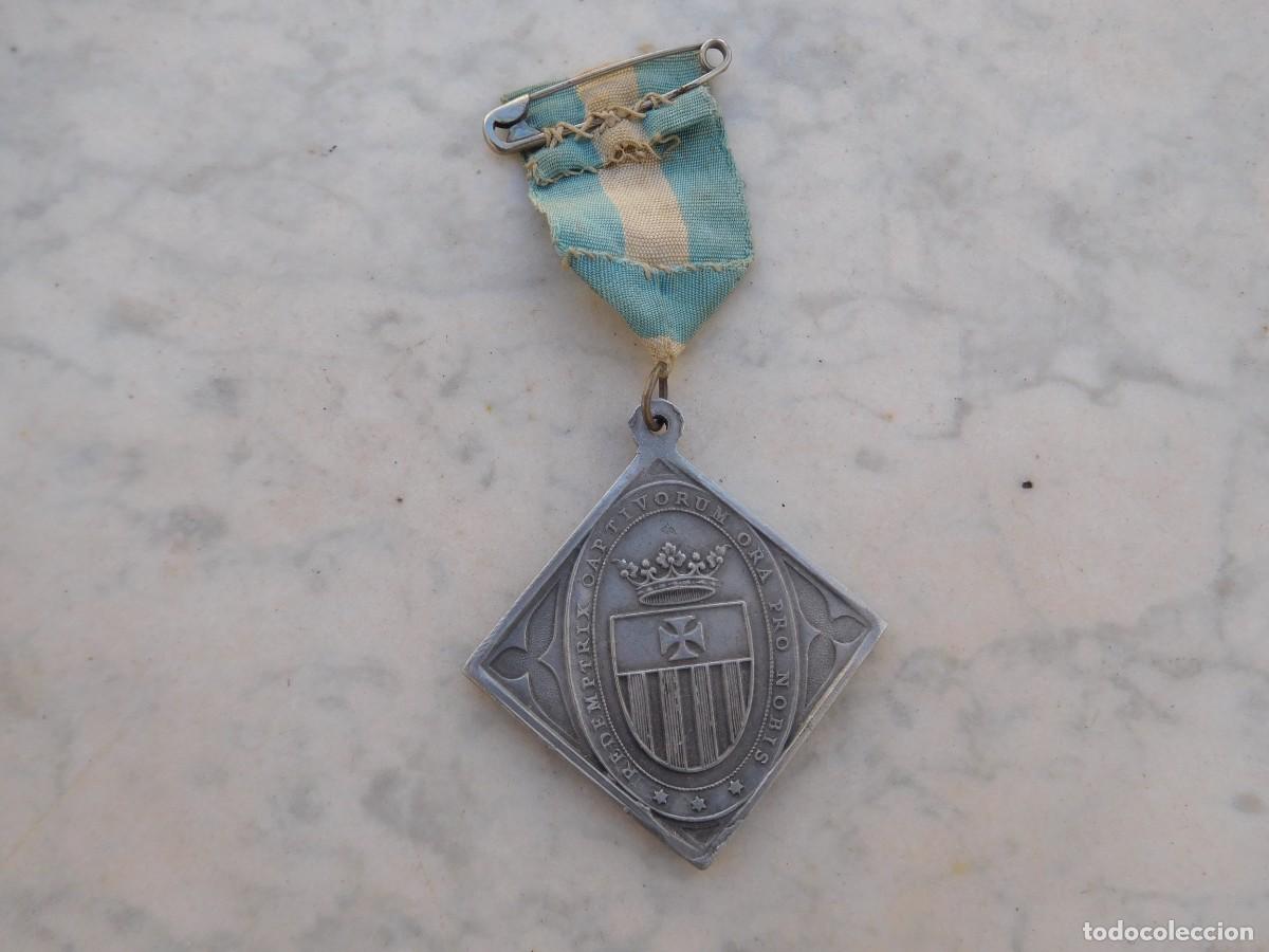 Antig&uuml;edades: Medalla antigua de Ntra. Sra. de la Merced - Foto 3