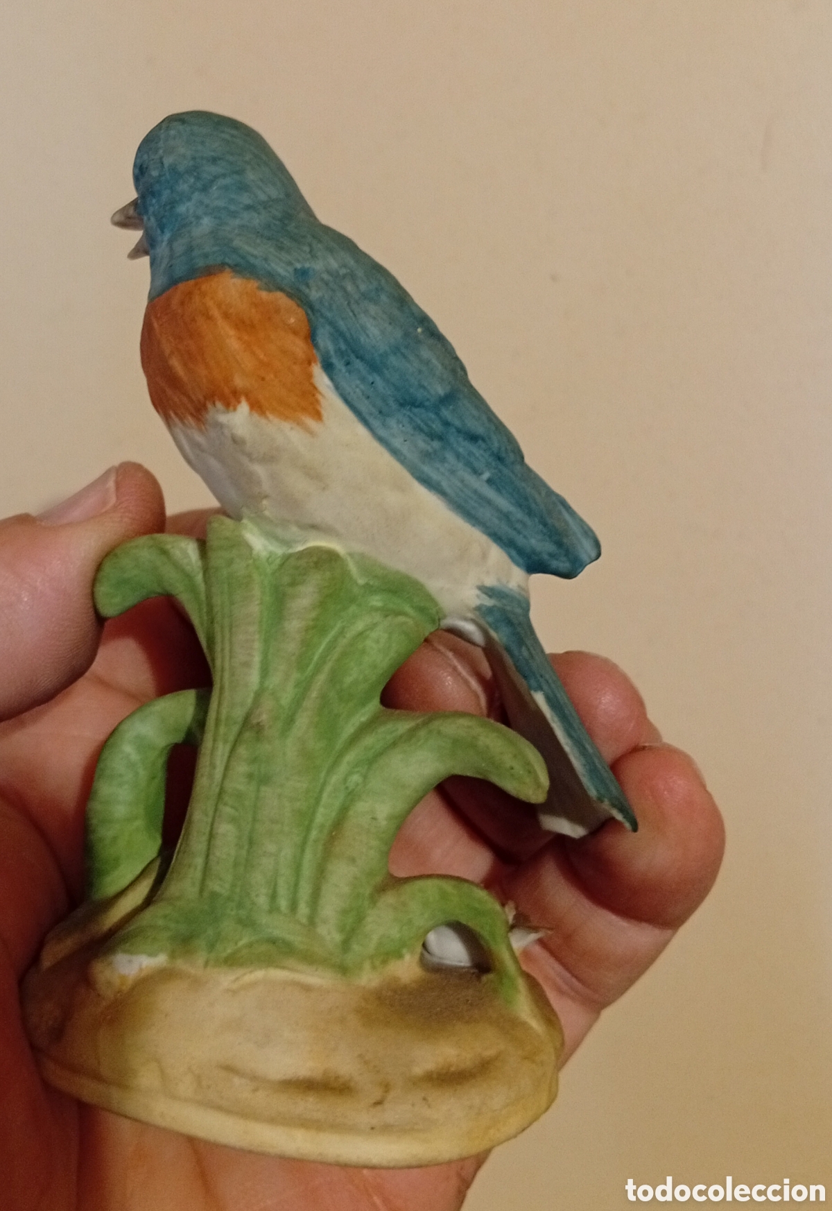 Antiguidades: Precioso pajarito decorativo Japones de porcelana Biscuit