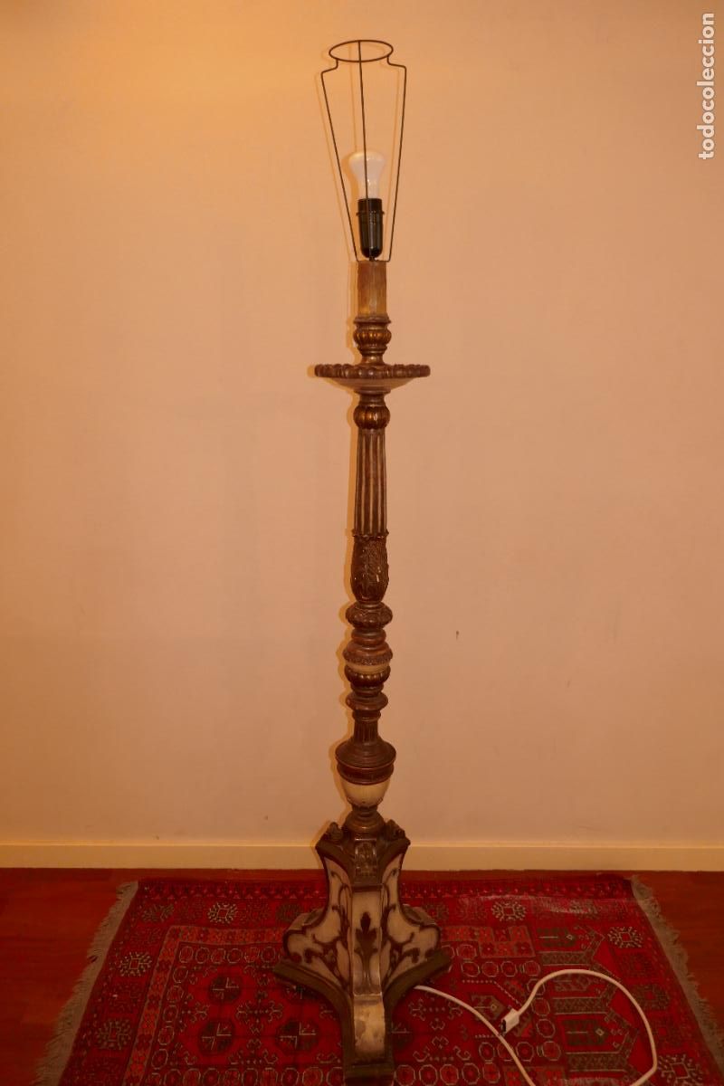 Antiquit&eacute;s: Gran Candelabro, L&aacute;mpara de Pie, Hachero - Talla de Madera Policromada