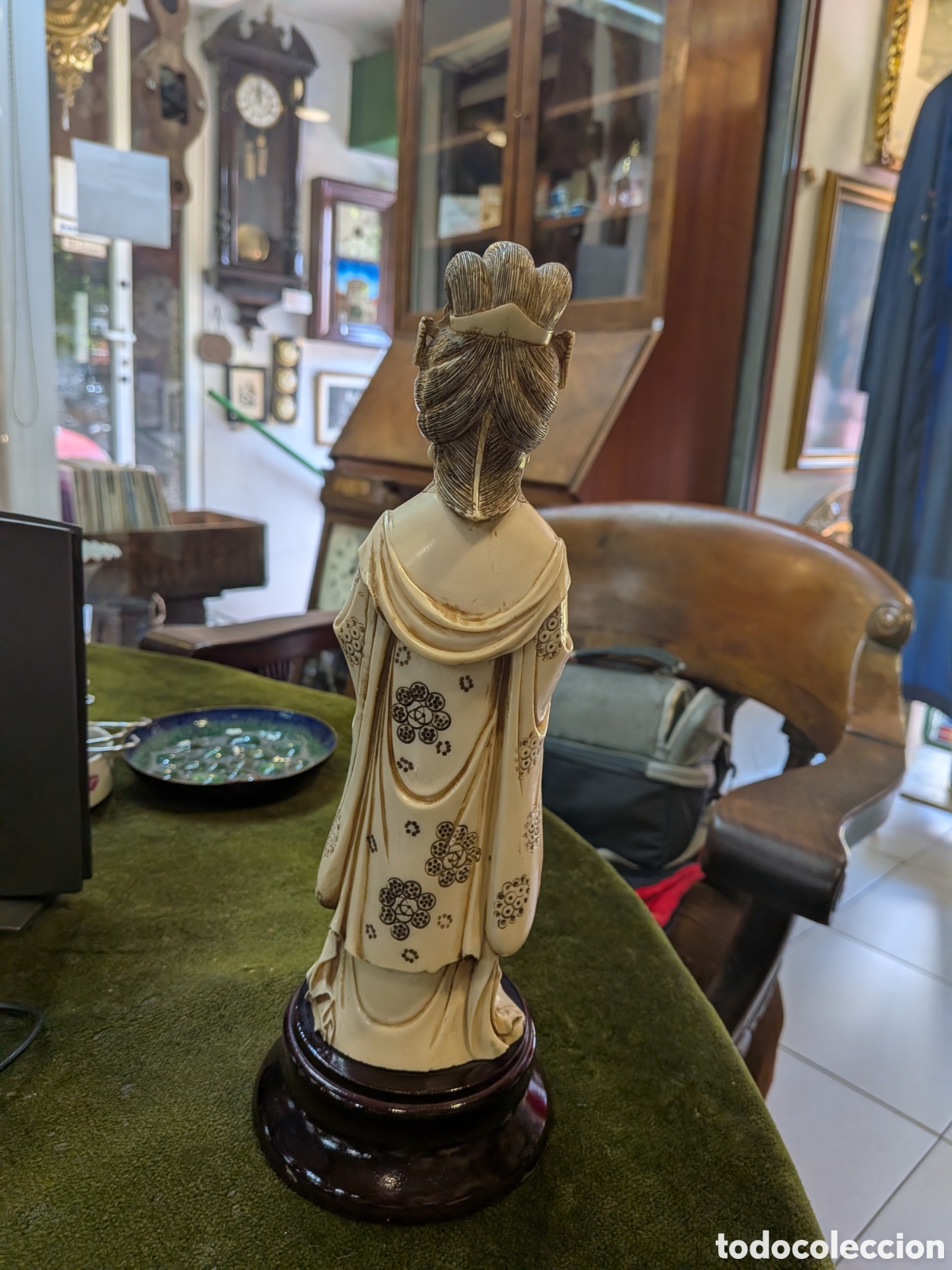 Antig&uuml;edades: Figura china en resina. REF-3768 - Foto 2