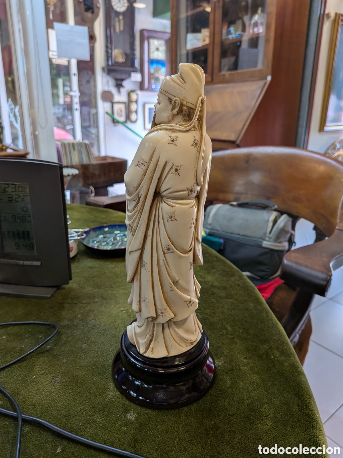 Antig&uuml;edades: Figura china en resina. REF-2068 - Foto 3