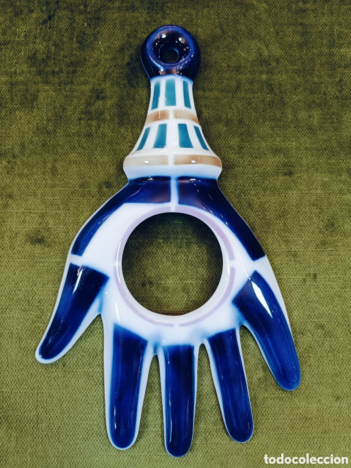 Antig&uuml;edades: SARGADELOS FETISH NO. 6 FIGURA MANO DE FURAM&Aacute;N . 20 cm