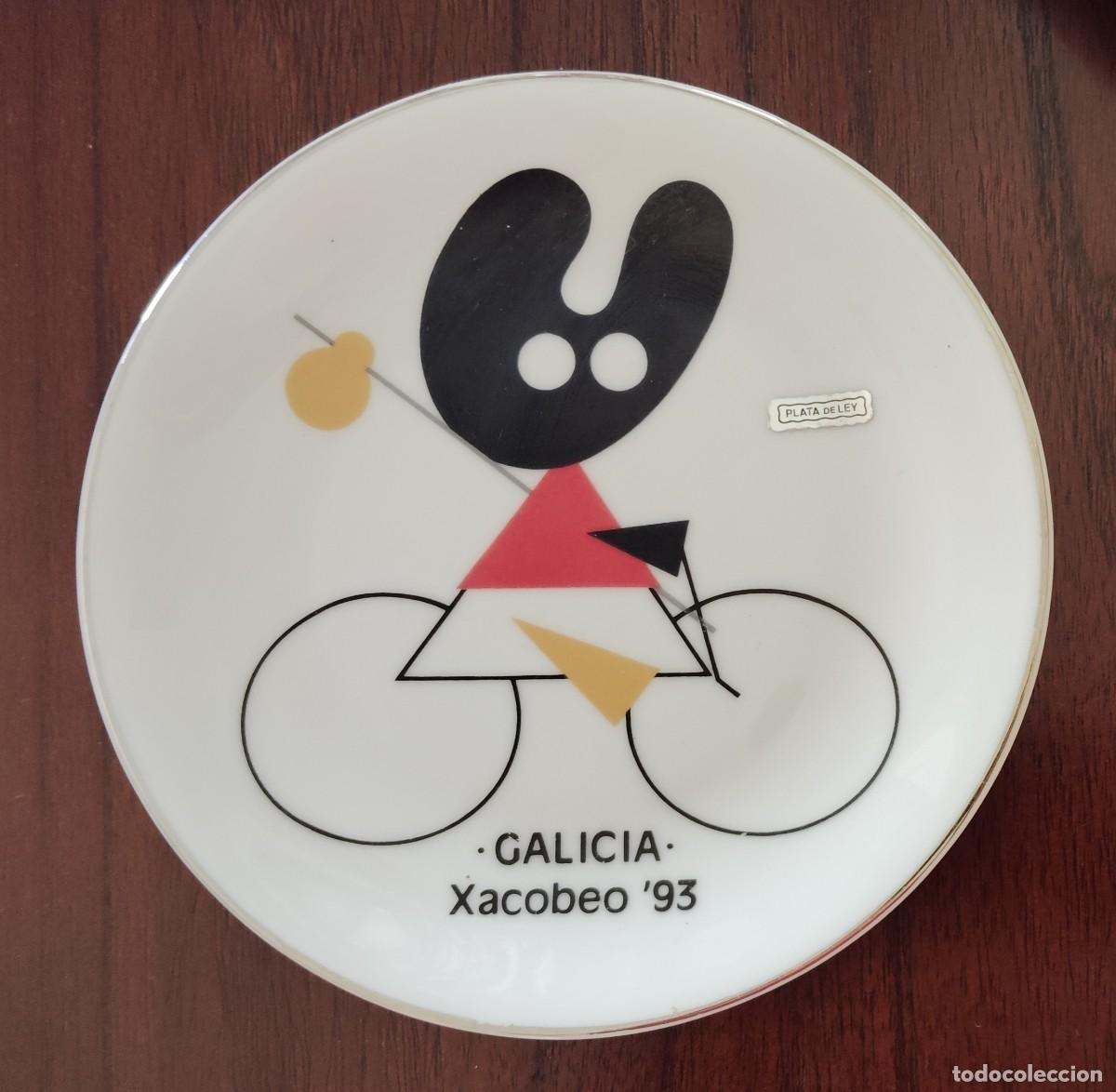 Antig&uuml;edades: GALICIA XACOBEO 93. PELEGRIN EN BICICLETA.PLATO CON BORDE DE PLATA. . ENVIO CERTIFICADO INCLUIDO