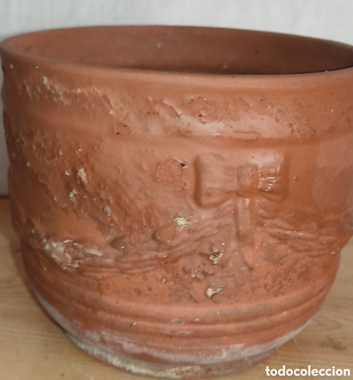 Antig&uuml;edades: Antiguo macetero de terracota