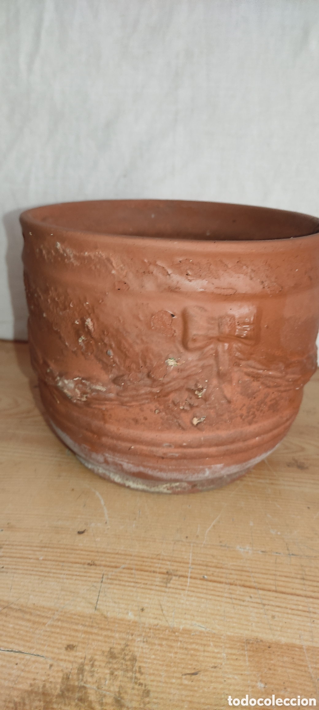 Antig&uuml;edades: Antiguo macetero de terracota