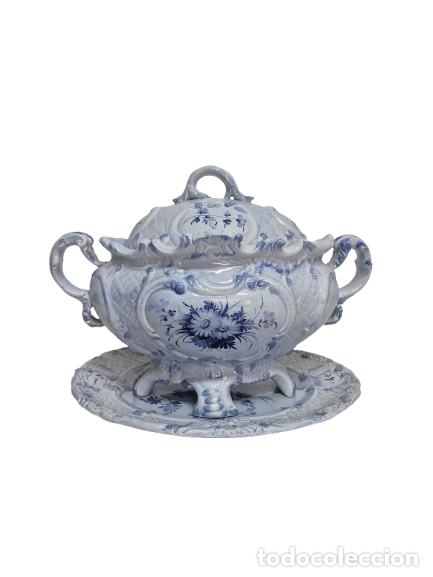Antiques: Sopera con Bandeja, Estilo Barroco - Porcelana - Sello Nove di Bassano, Italia