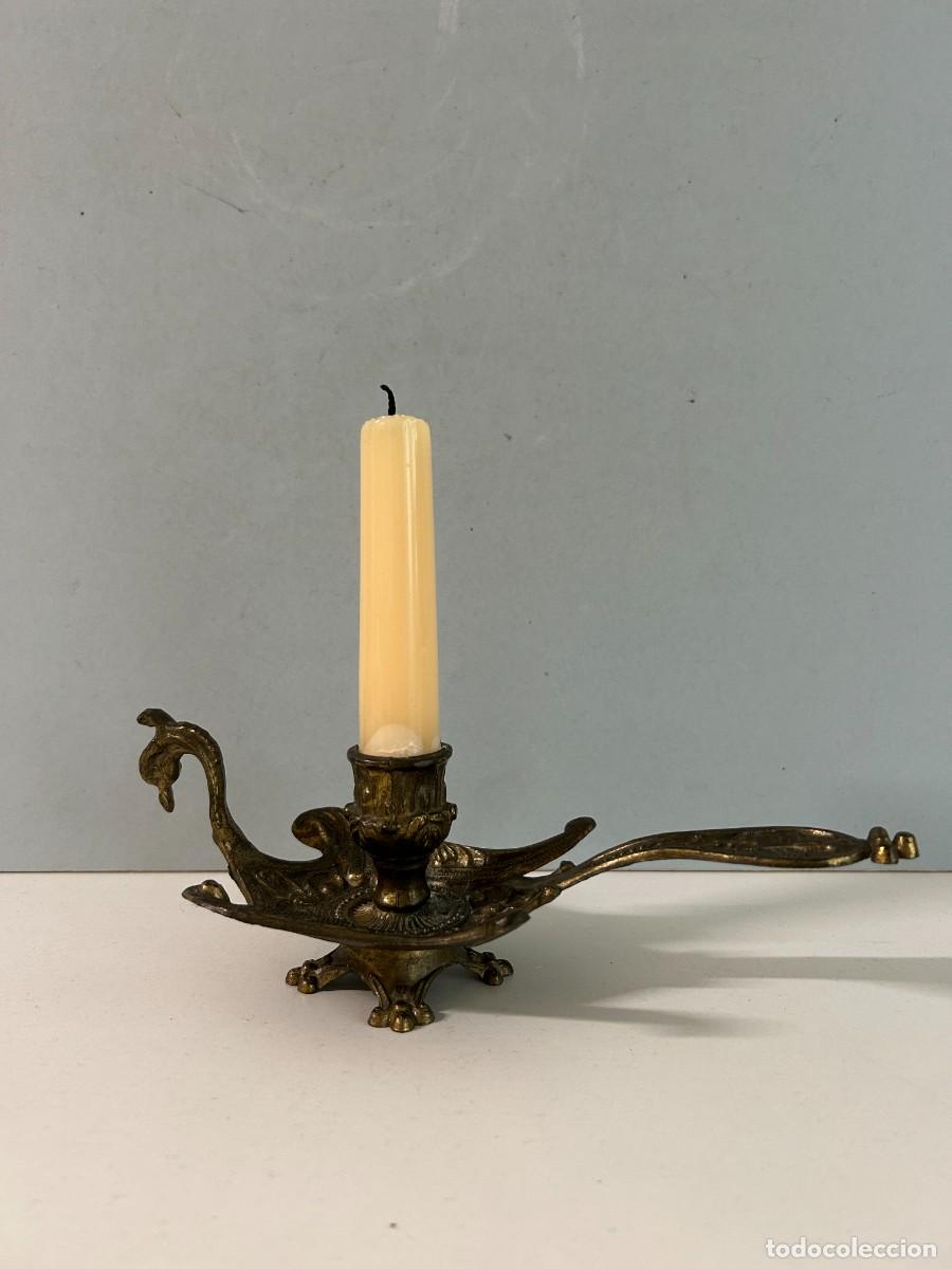 Antig&uuml;edades: Candelabro vintage de lat&oacute;n ave Fenix