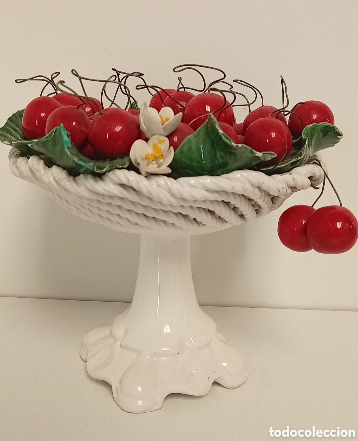 Antiques: 19FRUTERO DE CENTRO DE MESA DE CERAMICA DECORATIVO