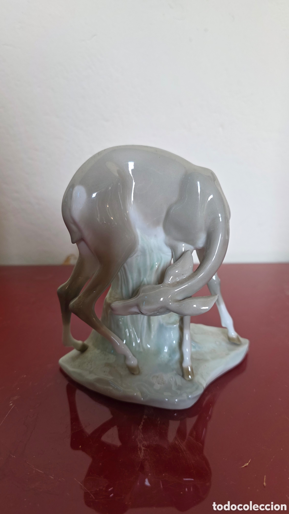 Antig&uuml;edades: Figura gacela porcelana lladro