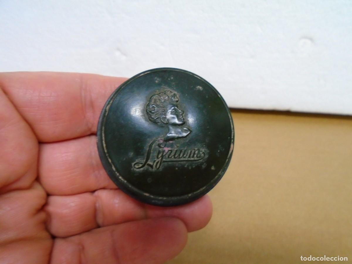 Antiquit&auml;ten: ANTIGUA POLVERA EN BAQUELITA DE LA MARCA&rdquo; LYRIUM&rdquo;
