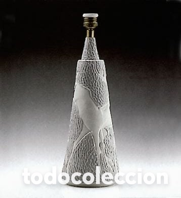 Antig&uuml;edades: REF: 01000303.13 &ldquo;CIERVOS PIE L&Aacute;MPARA&rdquo; LLADR&Oacute; - Foto 1