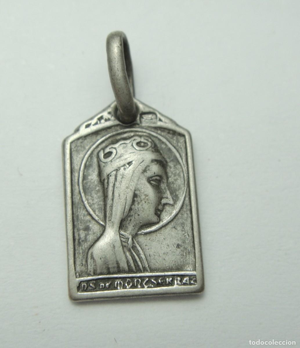 Antig&uuml;edades: Peque&ntilde;a Medalla Devocional en Plata &middot; Sagrado Coraz&oacute;n y Santa Marta