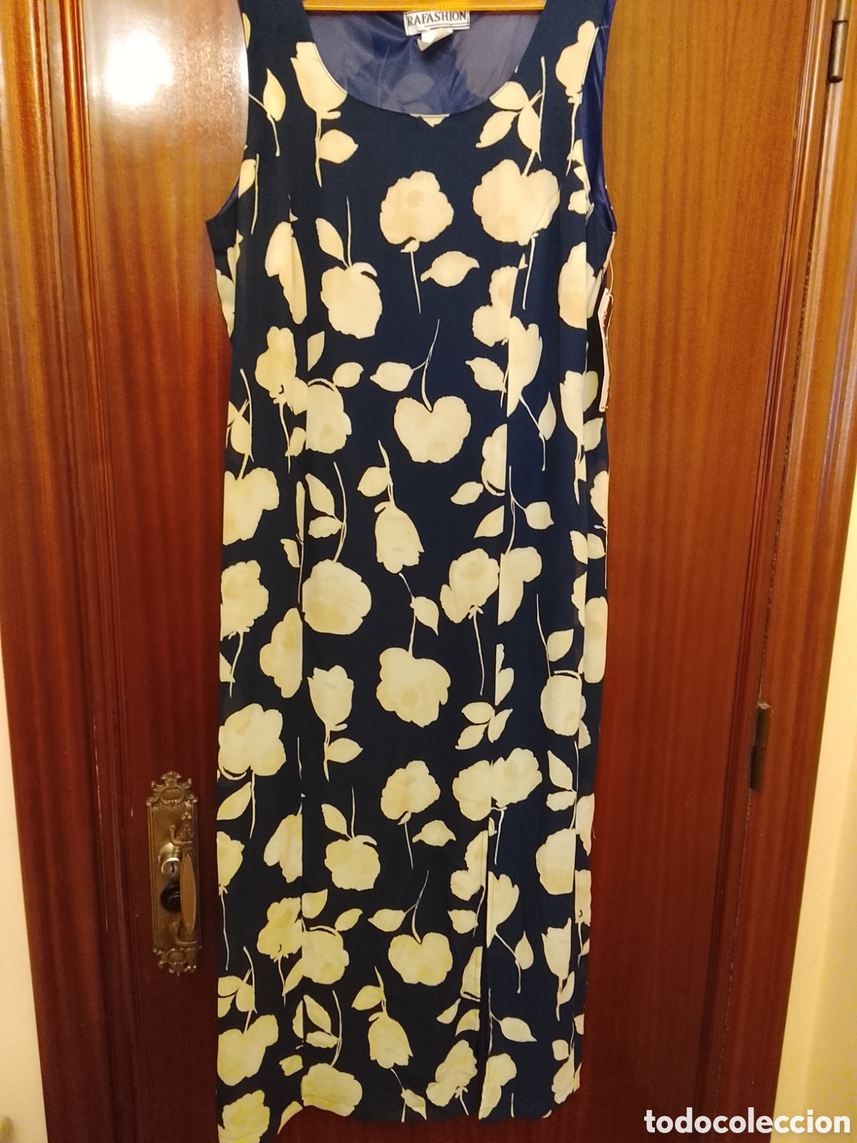 Antig&uuml;edades: Vestido de se&ntilde;ora ,talla 48 ,nuevo de tienda .Ver fotos y leer descripci&oacute;n