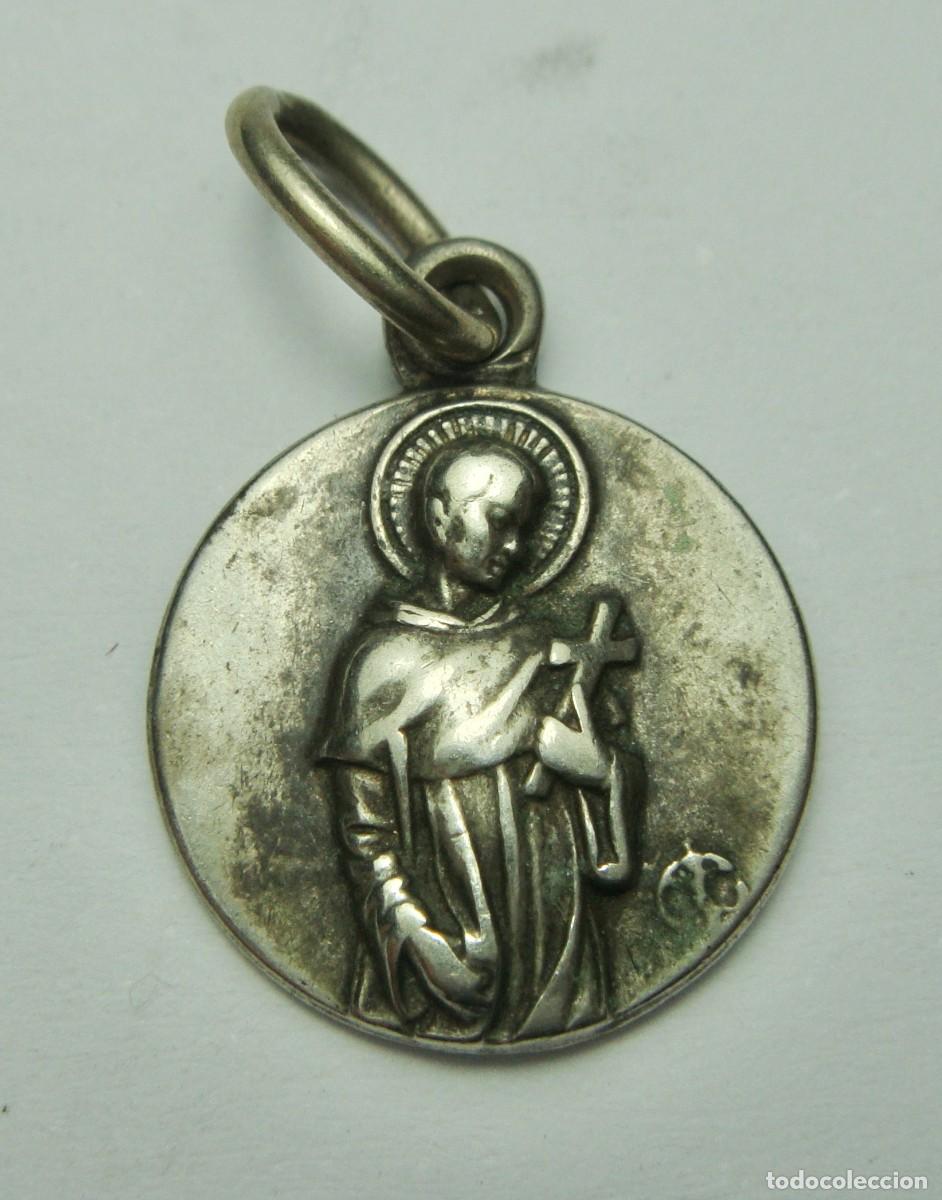 Antig&uuml;edades: Medalla Relicario de San Mart&iacute;n de Porres en Plata