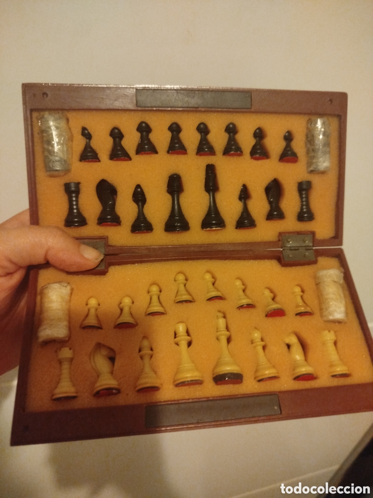 Antig&uuml;edades: Ajedrez magn&eacute;tico con damas de la marca Chicos con caja original - Foto 2