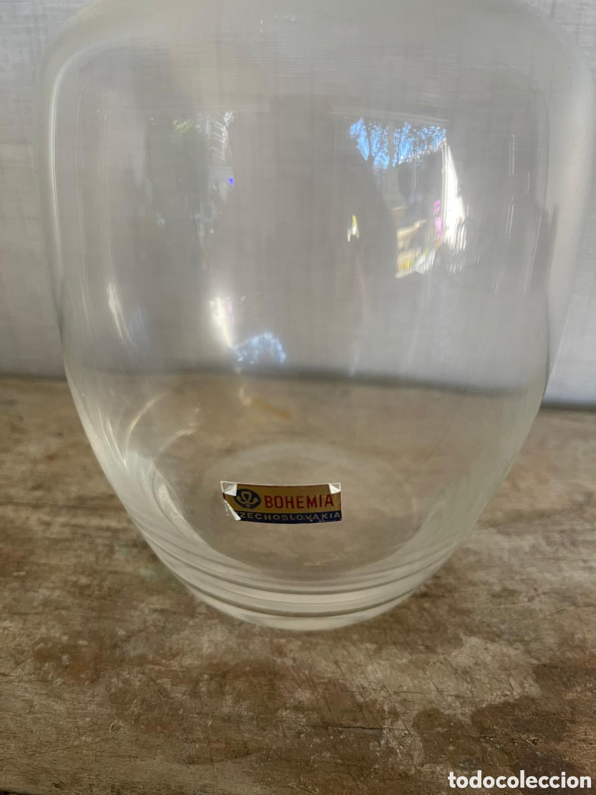 Antig&uuml;edades: Licorera de cristal con tapa - Foto 2