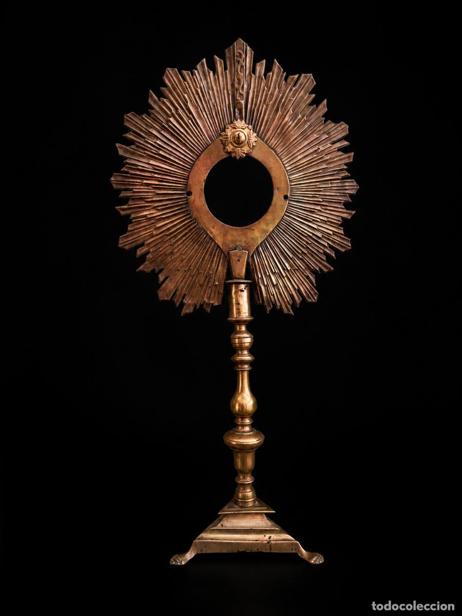 Antiques: Ostensorio antiguo de altar en bronce dorado, gran formato, siglo XIX