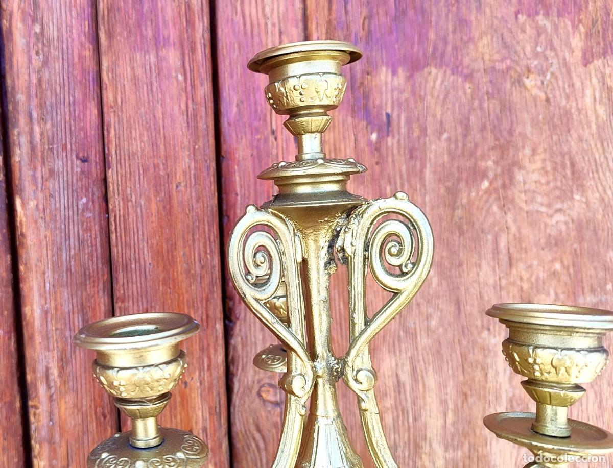 Antig&uuml;edades: Candelabro de bronce sobredorado, - Foto 4