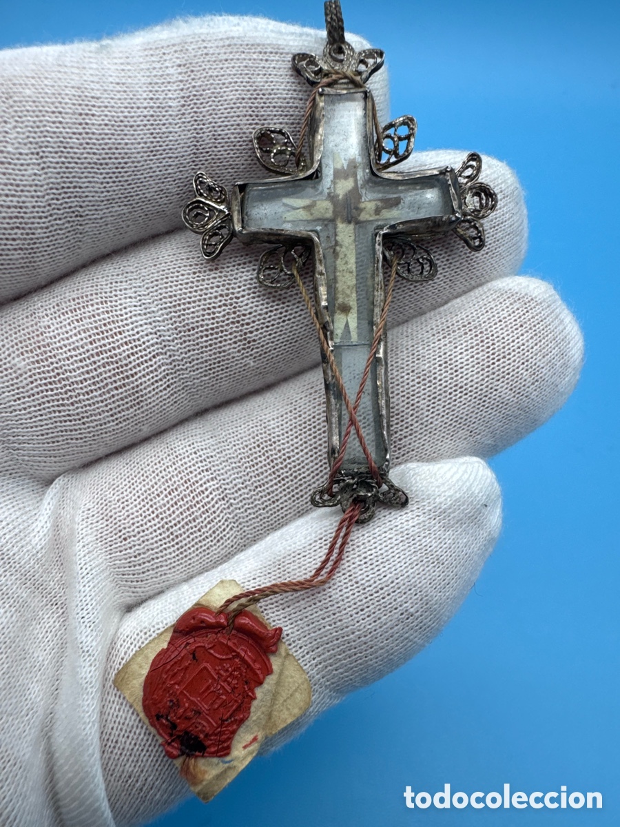 Antig&uuml;edades: Relicario Lignum Crucis cristal roca cruz plata