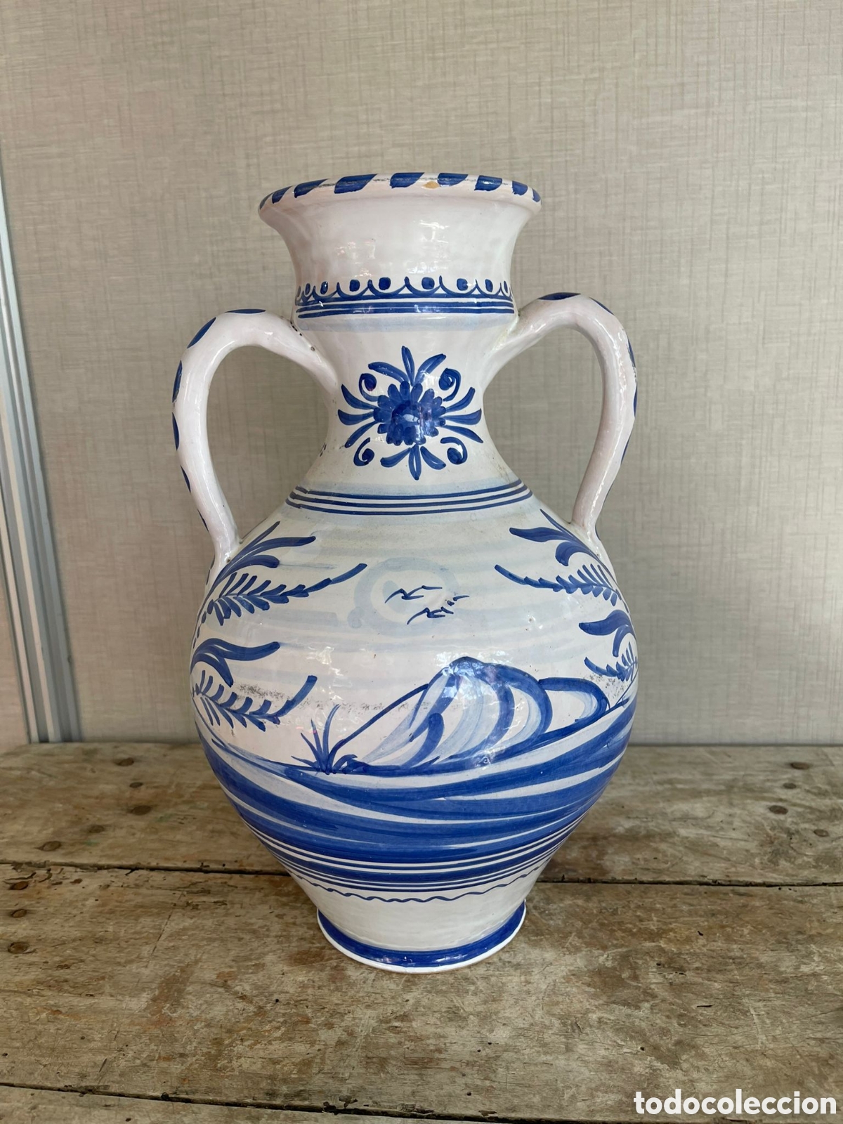 Antig&uuml;edades: Cantaro de talavera tonos azules